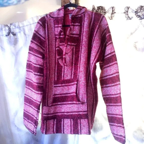 *Poncho with hoodie size xl (box #1 ) - Picture 1 of 2